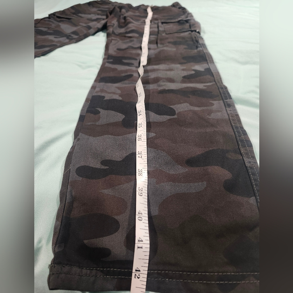 Boy's Camouflage Cargo Pants - Picture 3 of 7